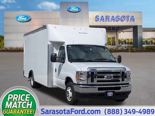 2025 FORD E-350