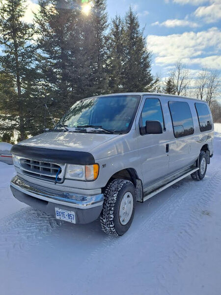 Ford E-250
