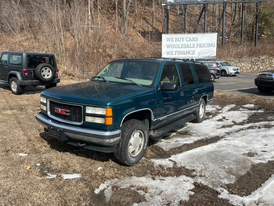 GMC Suburban