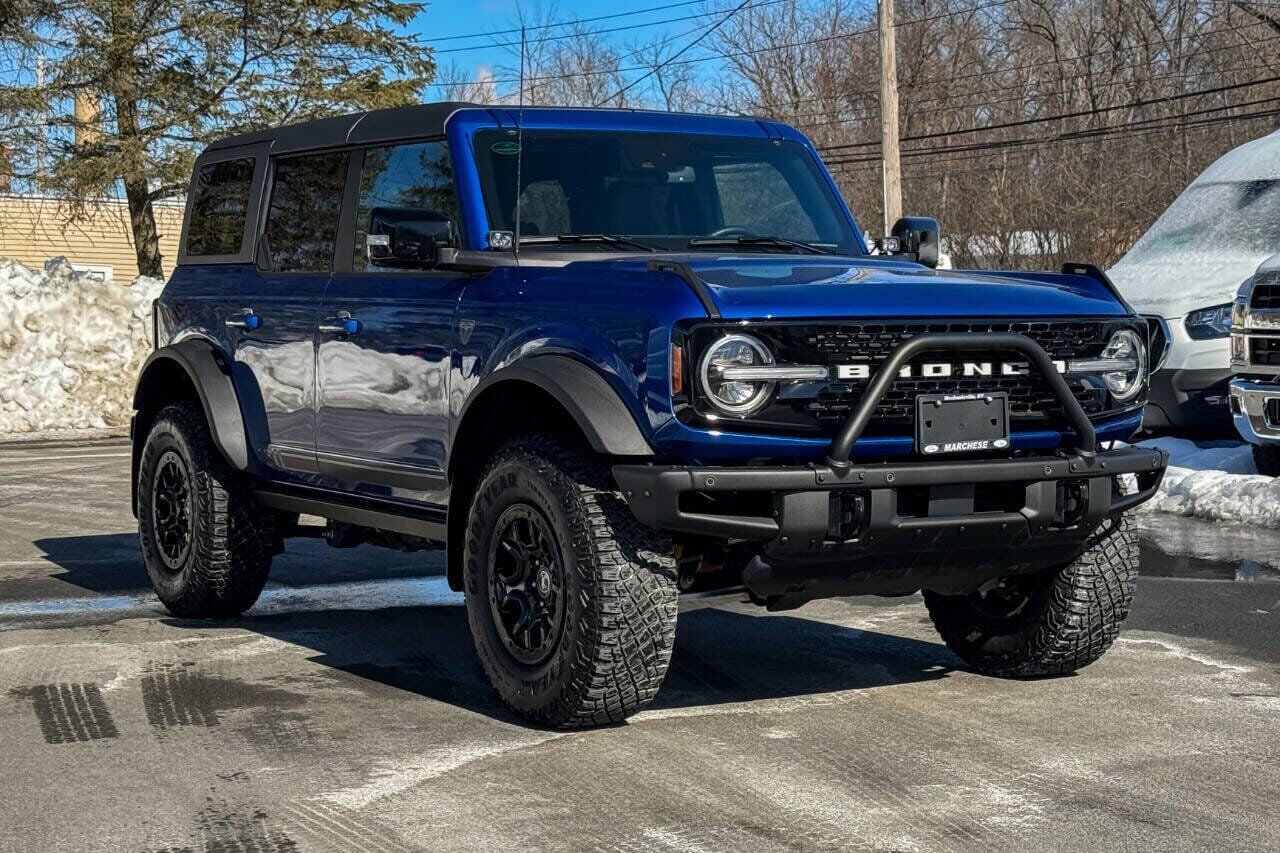 2021 FORD Bronco