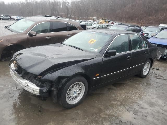 BMW 528i