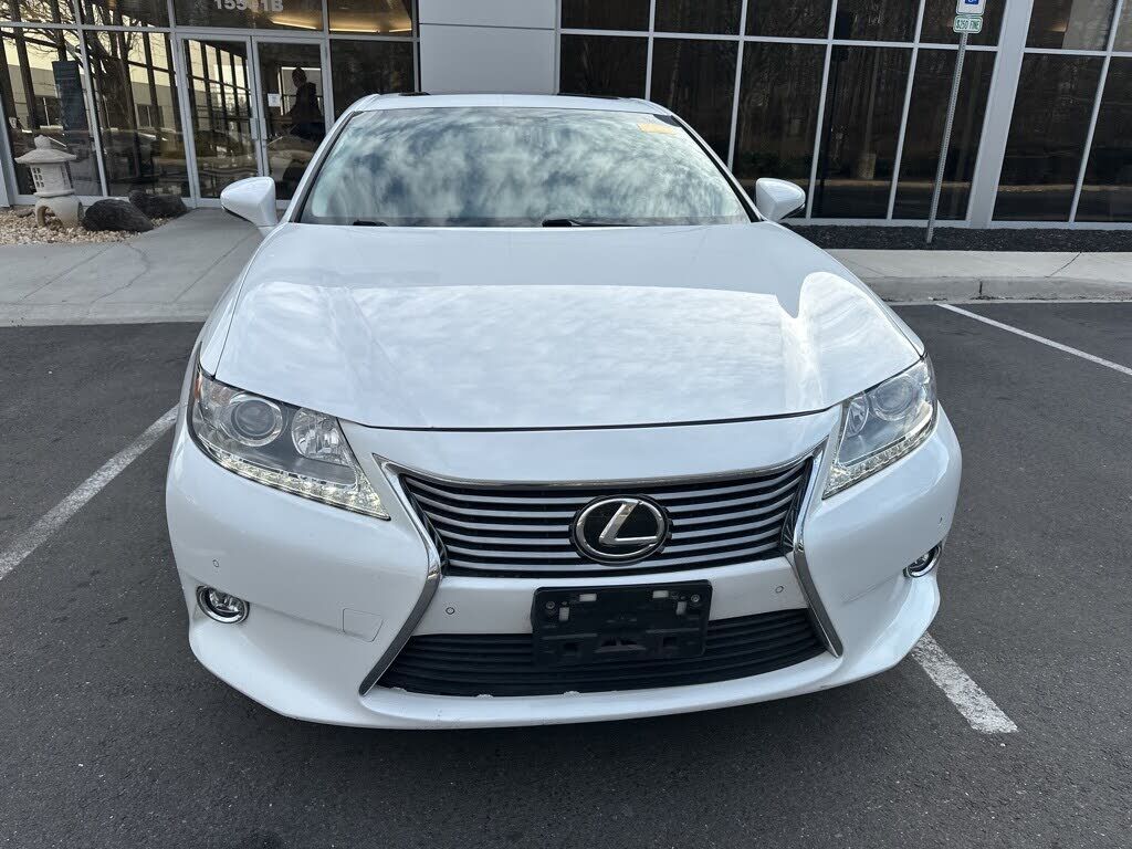 2014 Lexus ES