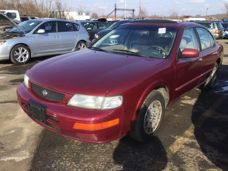 Nissan Maxima