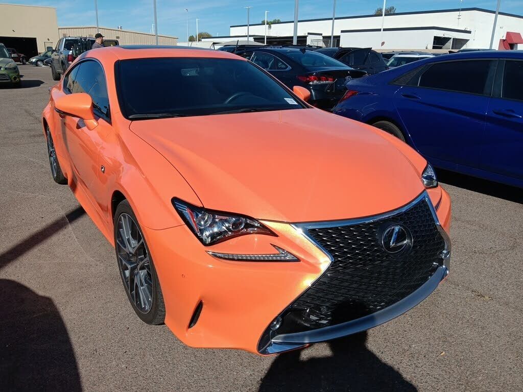 Lexus RC