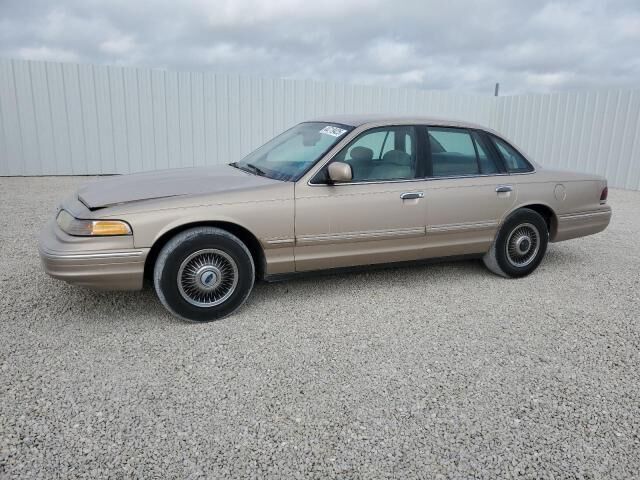 Ford Crown Victoria