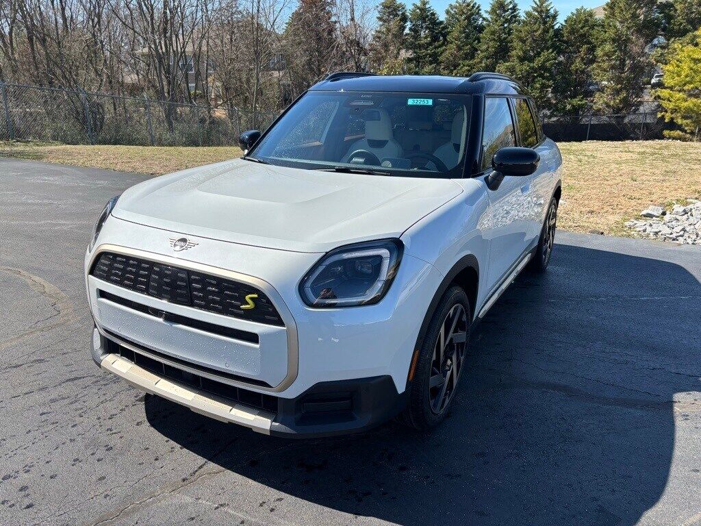 2025 MINI Countryman