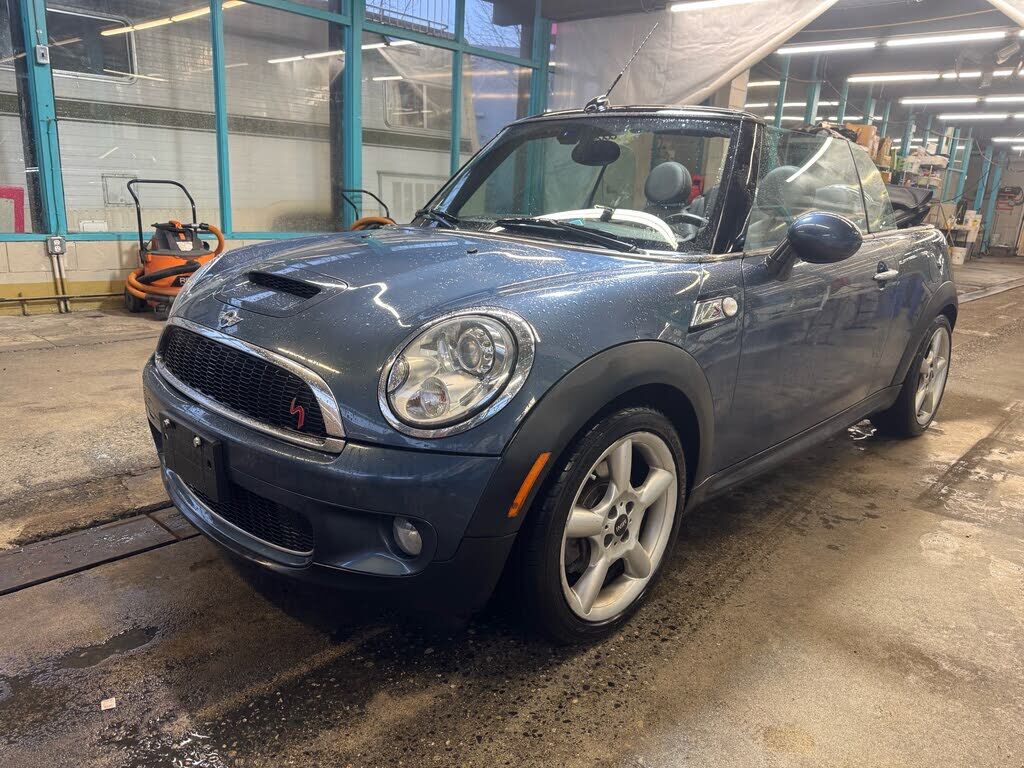 MINI Cooper Convertible