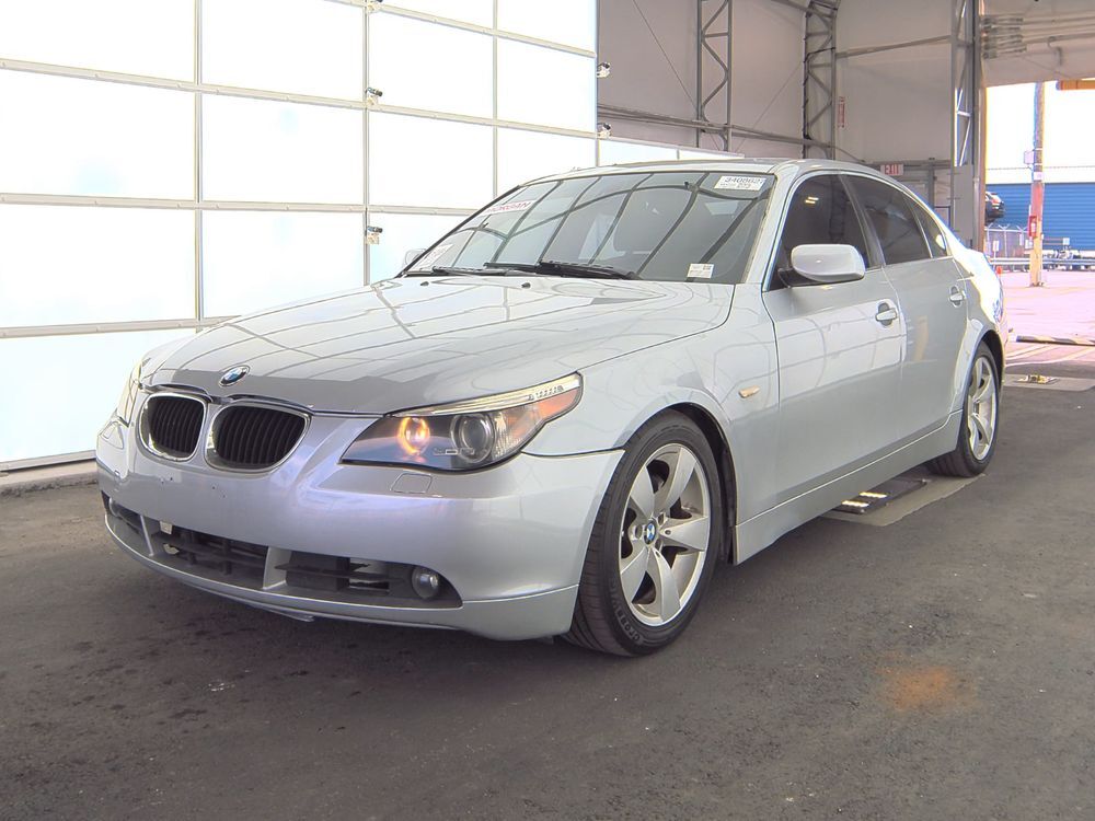 BMW 530i