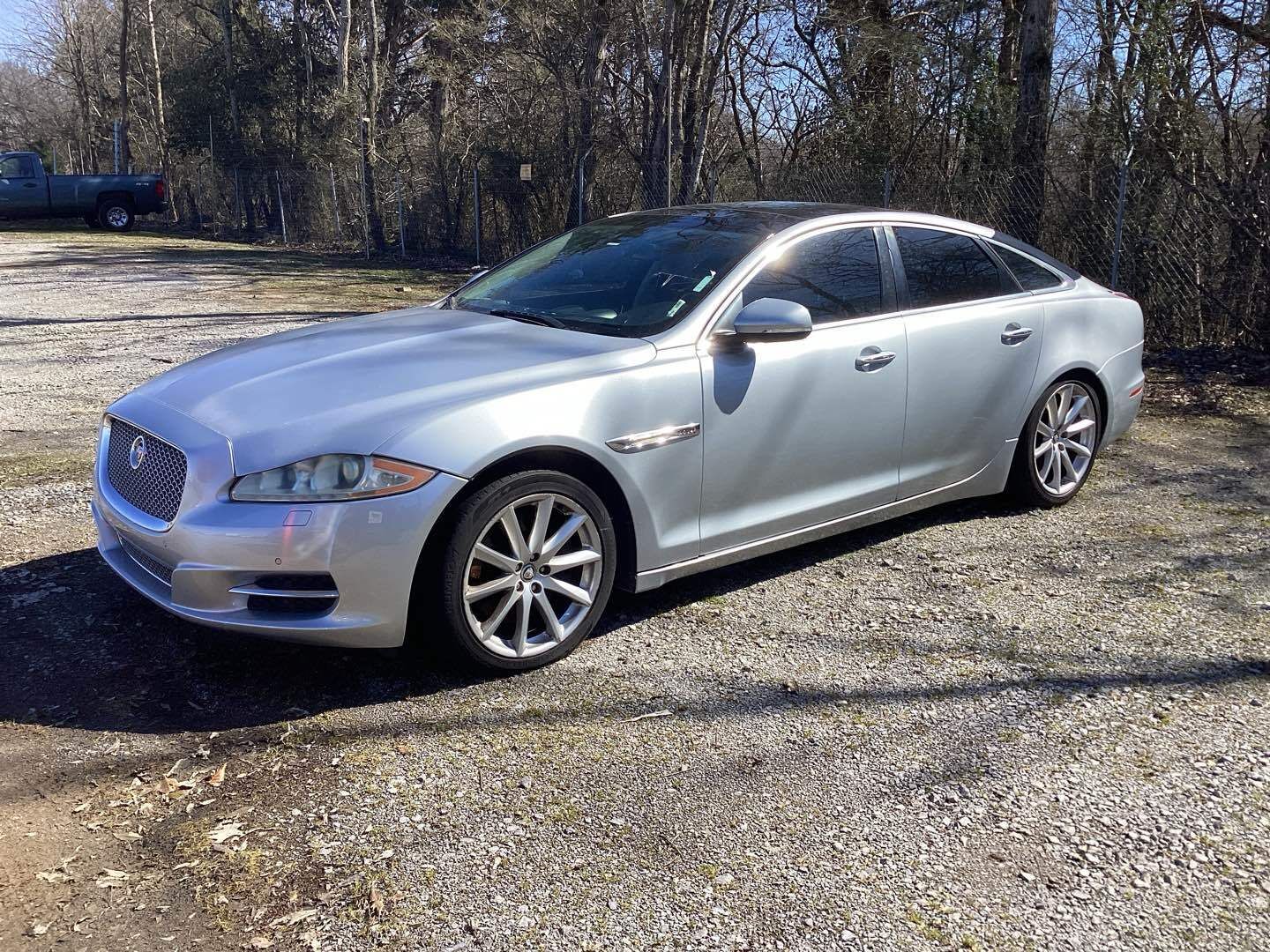 Jaguar XJ