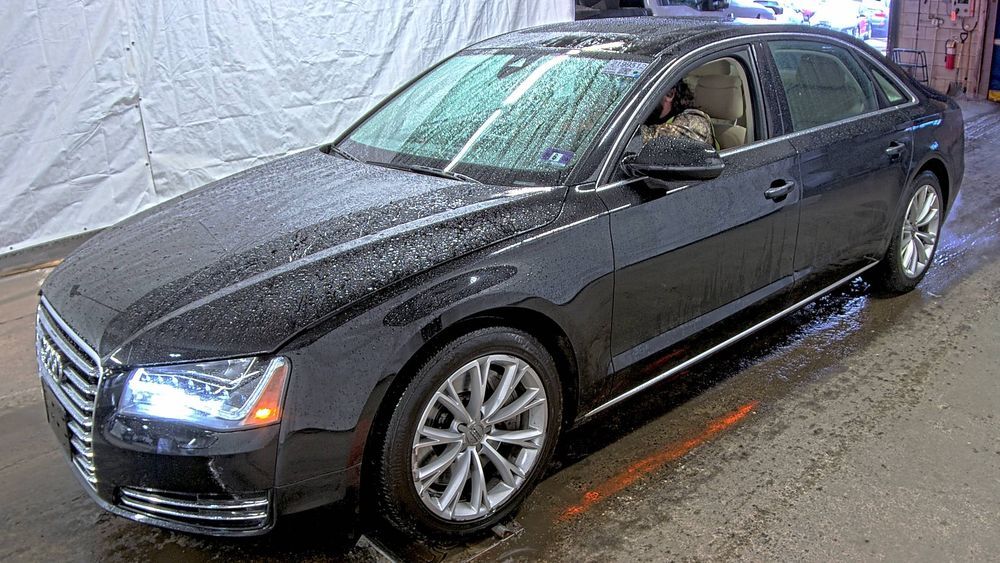 Audi A8