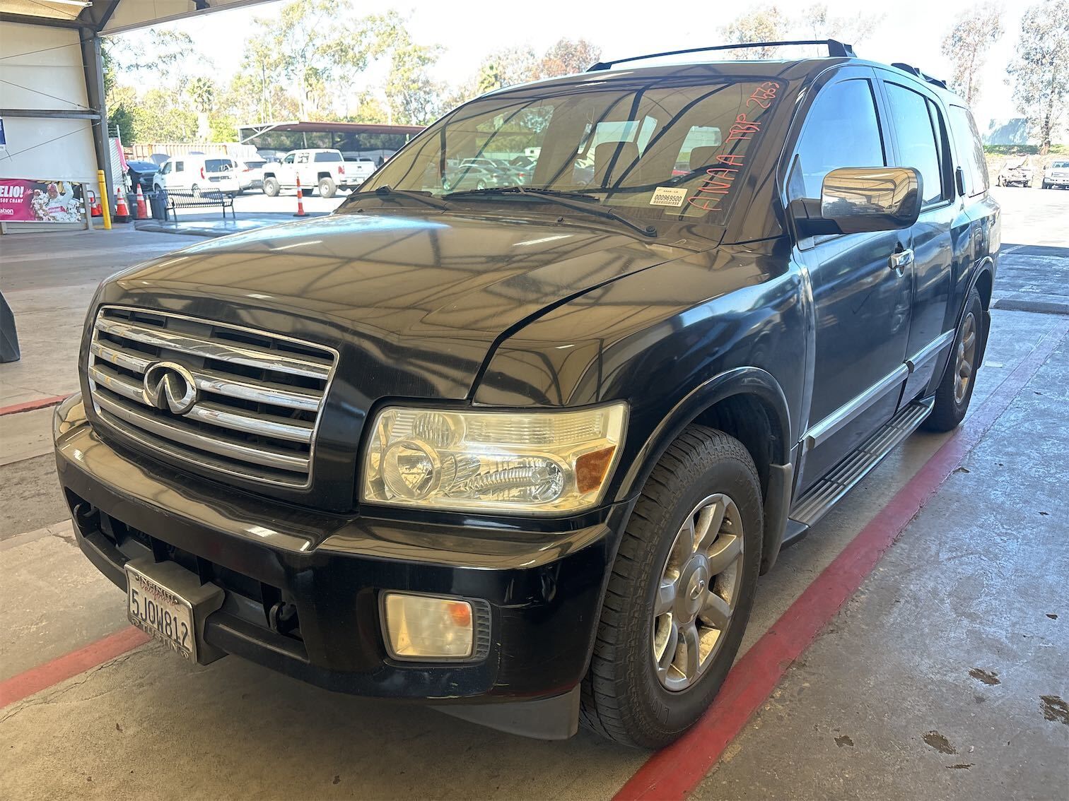 Infiniti QX56