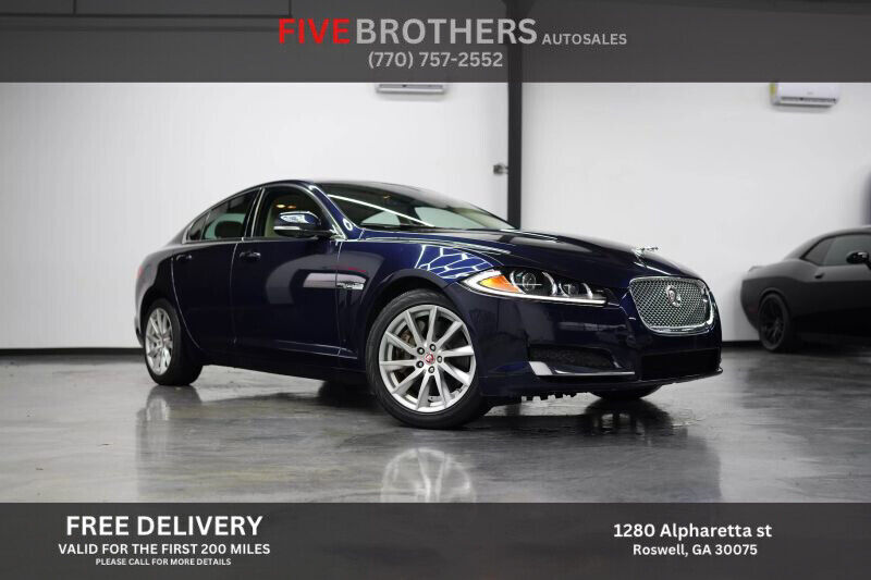 Jaguar XF