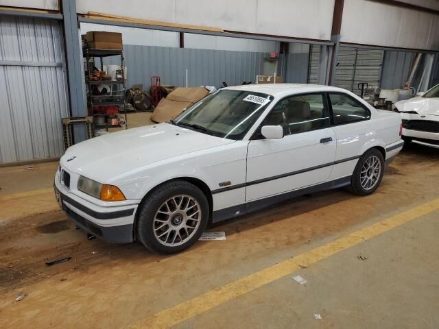BMW 325iS