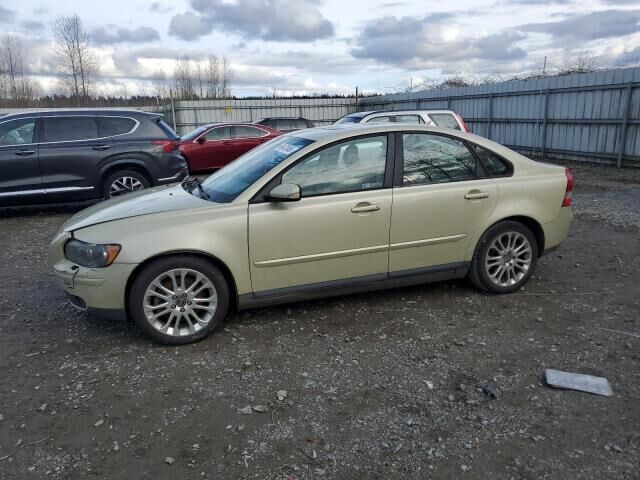 Volvo S40