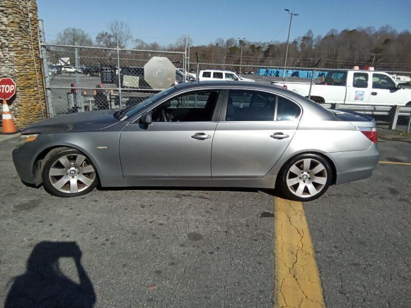 BMW 550i