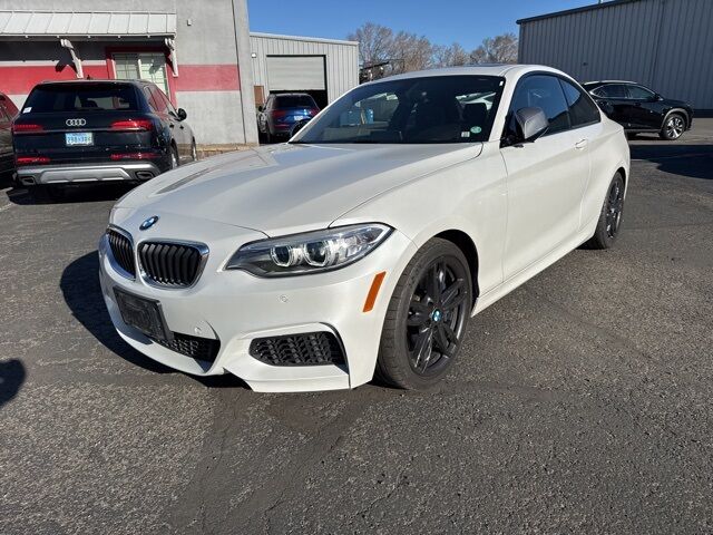BMW M240i