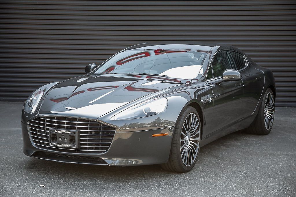Aston Martin Rapide