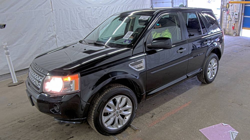 Land Rover LR2
