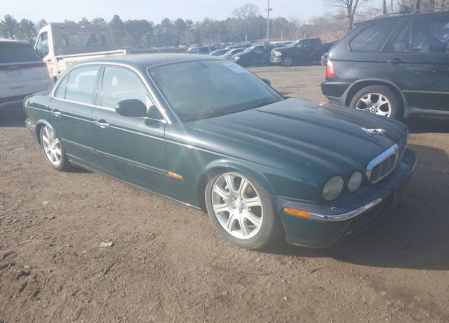 Jaguar XJ