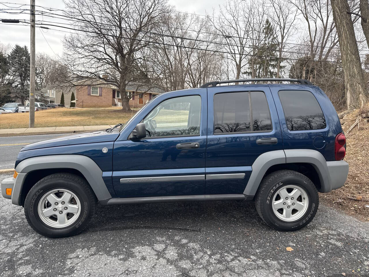 2005 JEEP Liberty