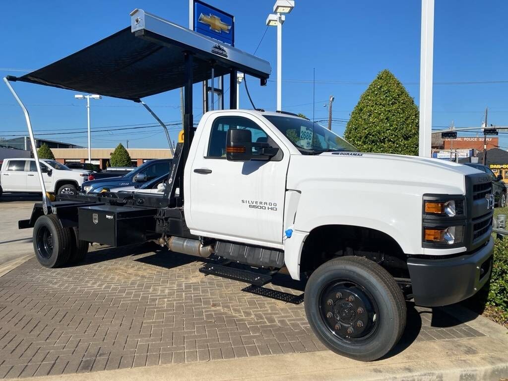 2023 GMC Silverado Medium Duty