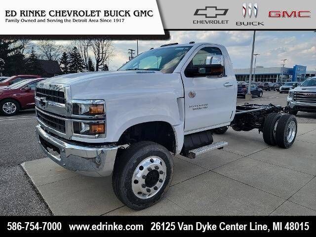 2024 GMC Silverado Medium Duty