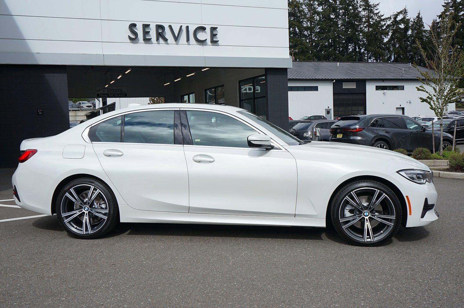 2021 BMW 330i