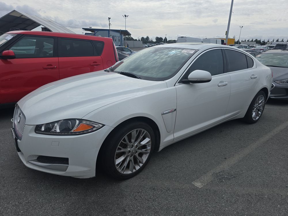 Jaguar XF