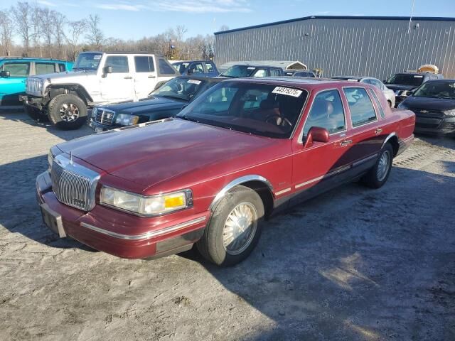 Lincoln Town Car