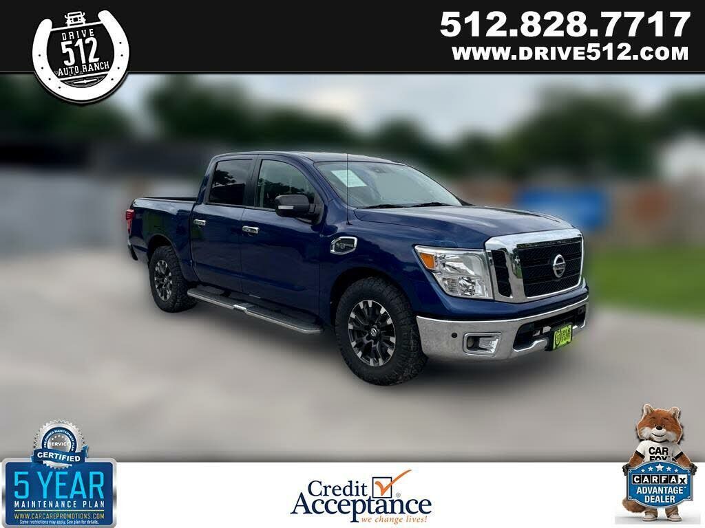 2017 NISSAN Titan