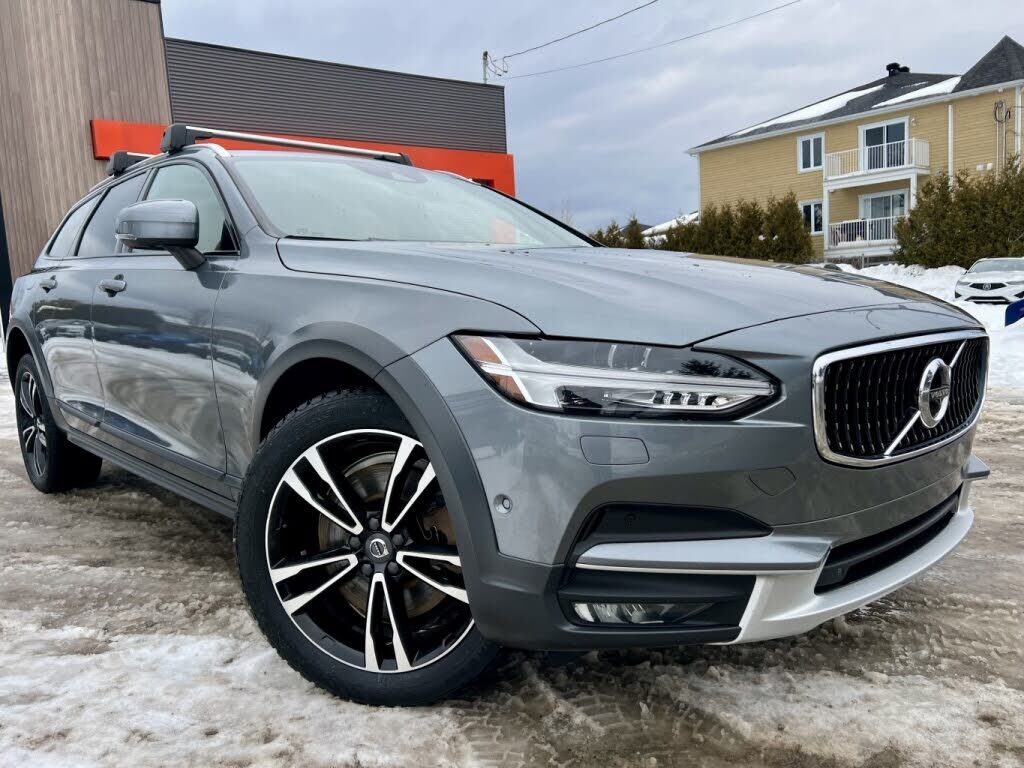 Volvo V90CC