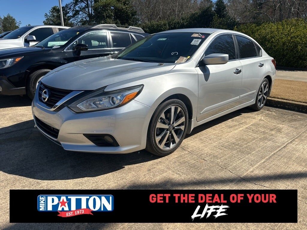 2017 NISSAN Altima