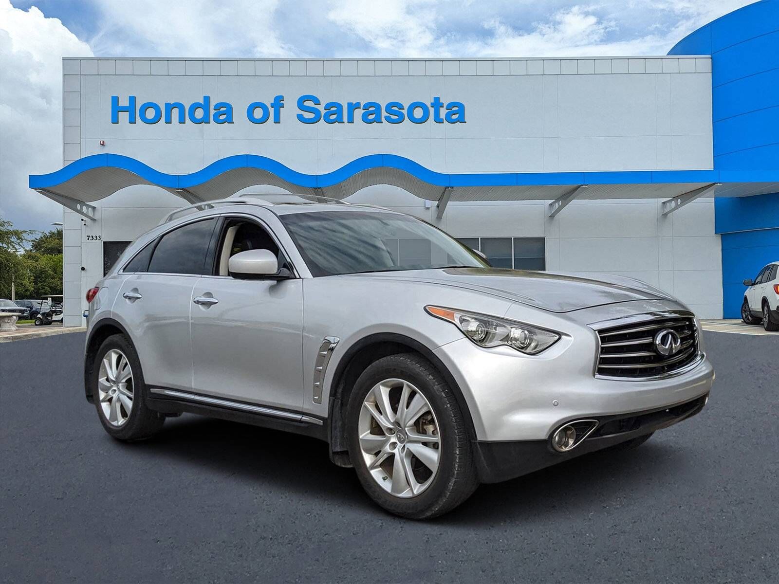 Infiniti FX37