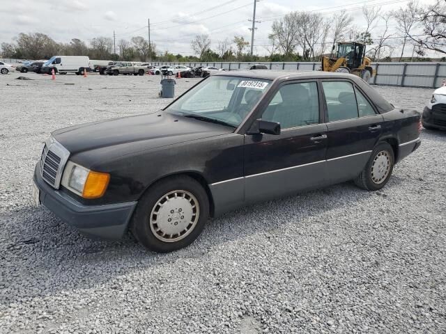 Mercedes-Benz 300