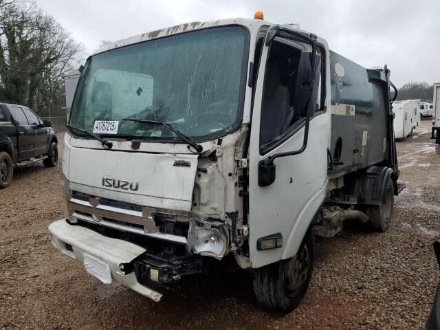 Isuzu NQR/NRR