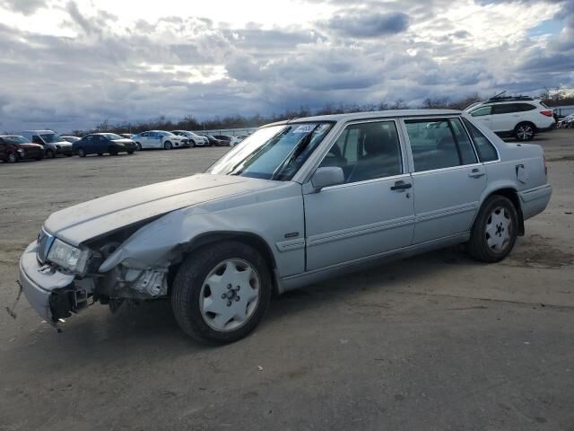 Volvo S90