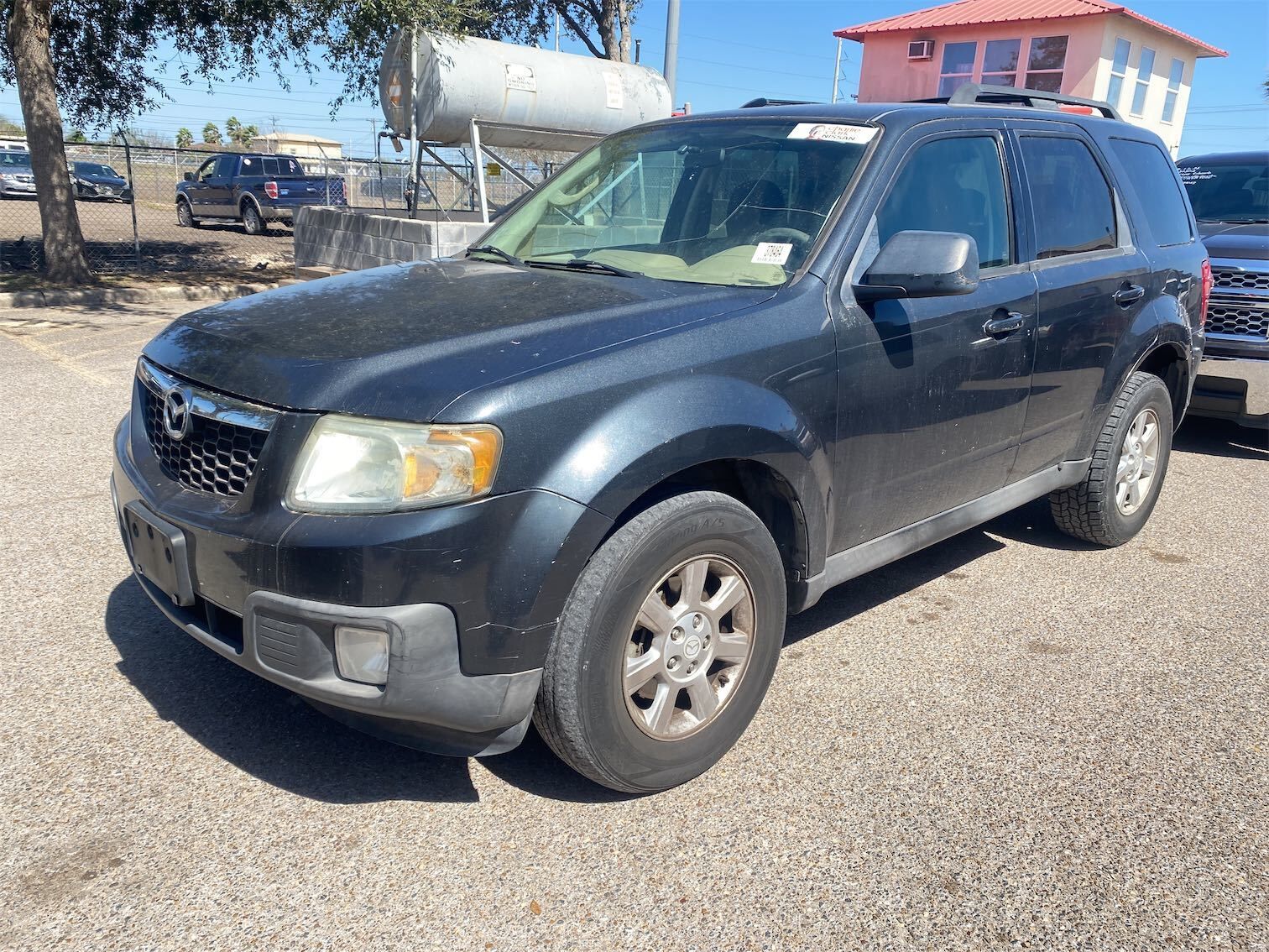 Mazda Tribute