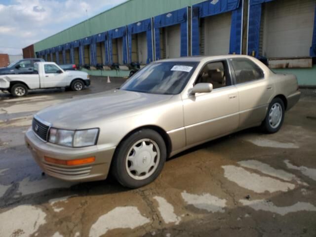 Lexus LS