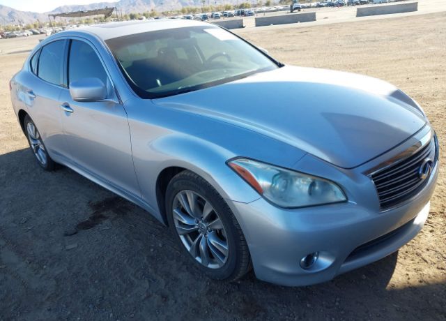 Infiniti M37