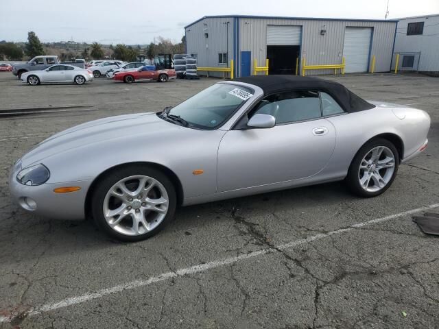 Jaguar XK8