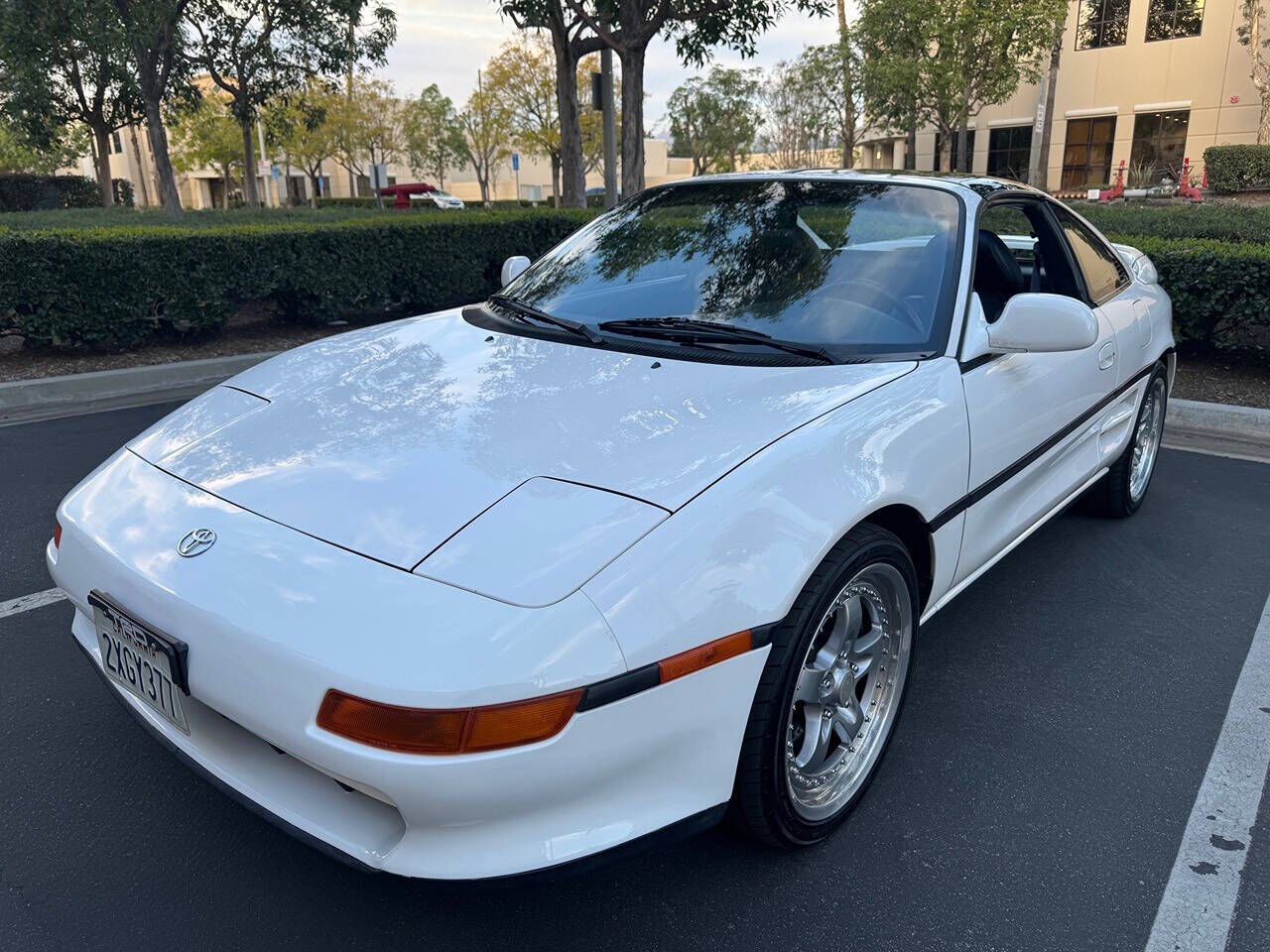Toyota MR2