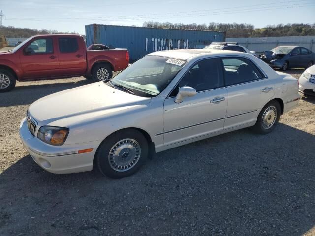 Hyundai XG300