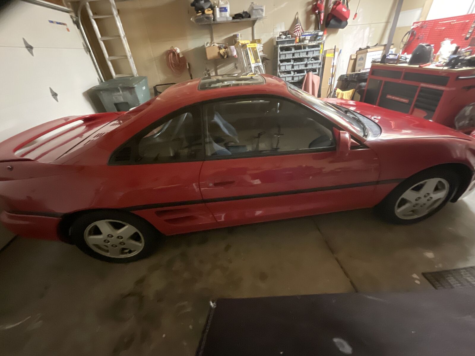 Toyota MR2