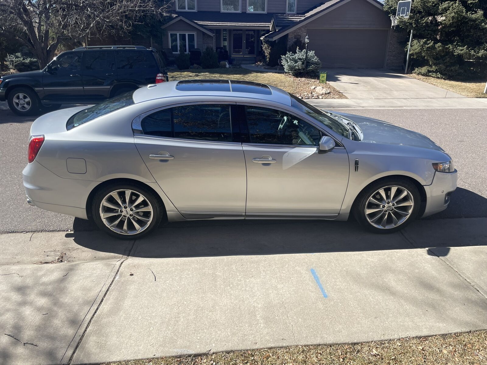 Lincoln MKS