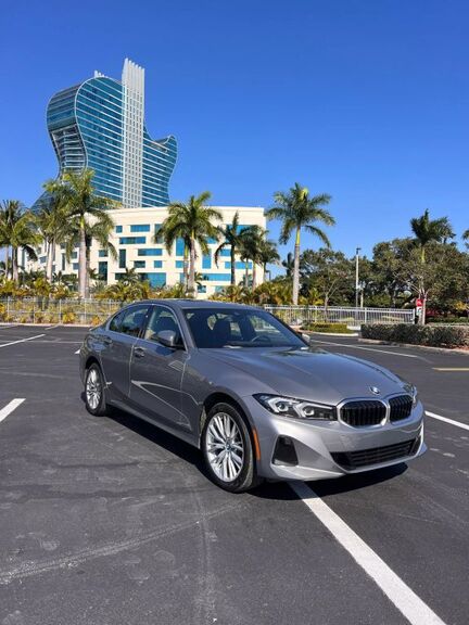 2024 BMW 330i