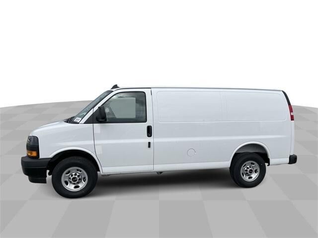 2024 GMC Savana