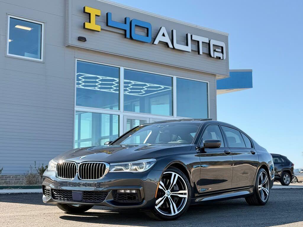 BMW 750i
