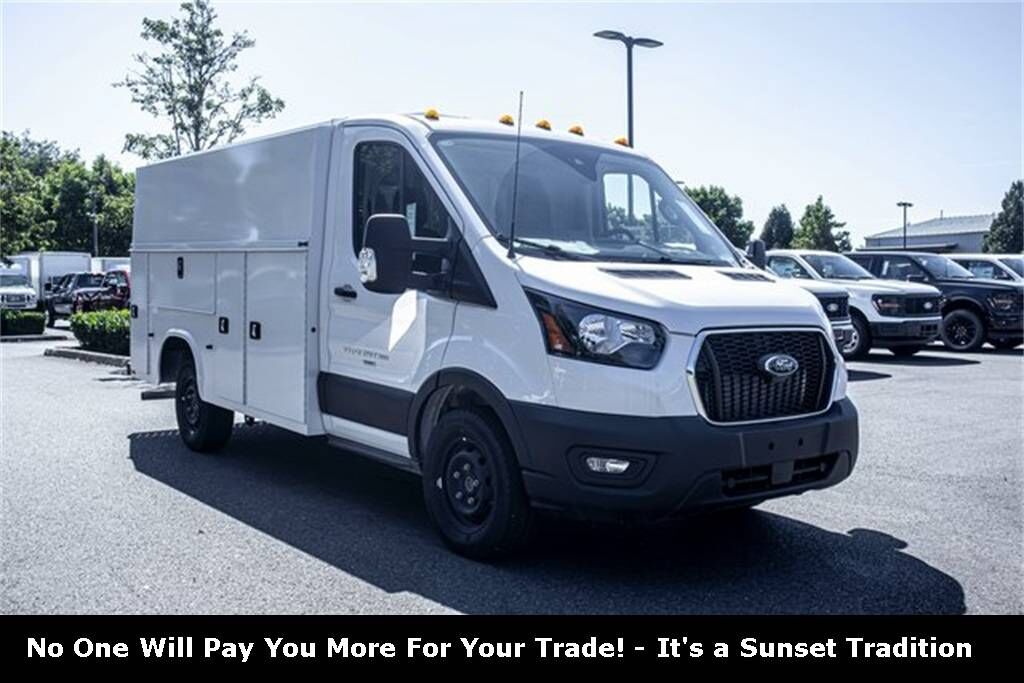 2024 FORD Transit