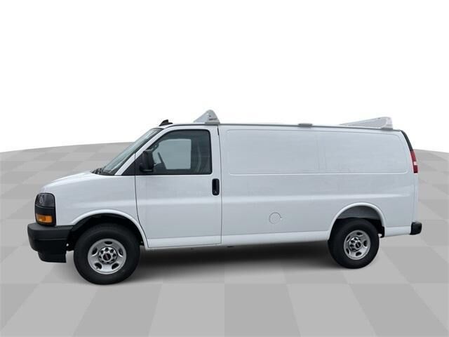 2024 GMC Savana