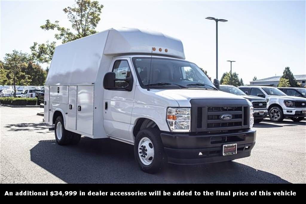 2024 FORD E-350